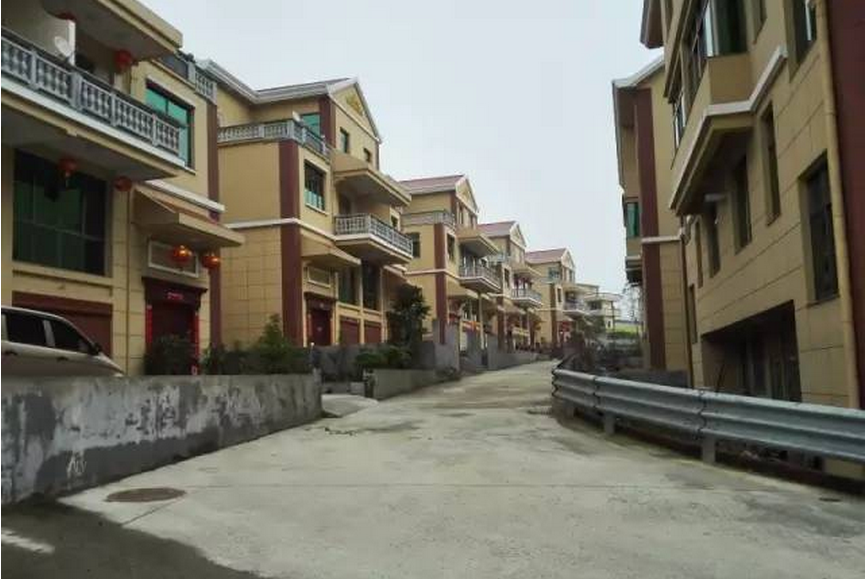 1462506689106120.png blob.png