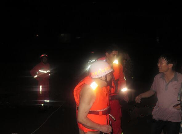 1464655851604510.jpg 00e04c35b02c18b65f105a.jpg