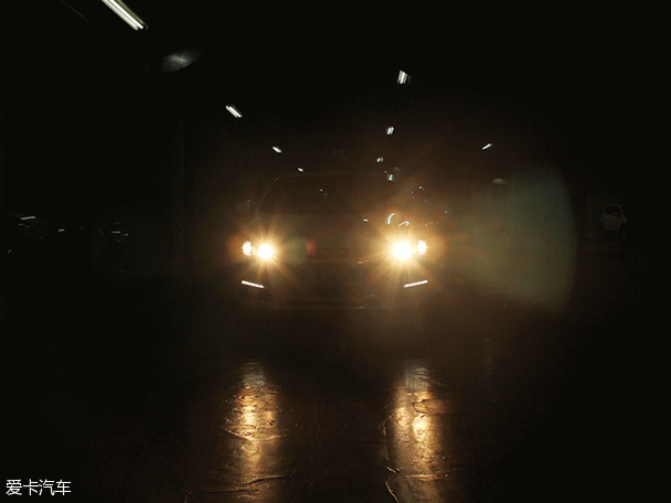 1474249988132882.gif 0.gif