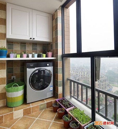 1487232621110277.png 14872250602490125.png